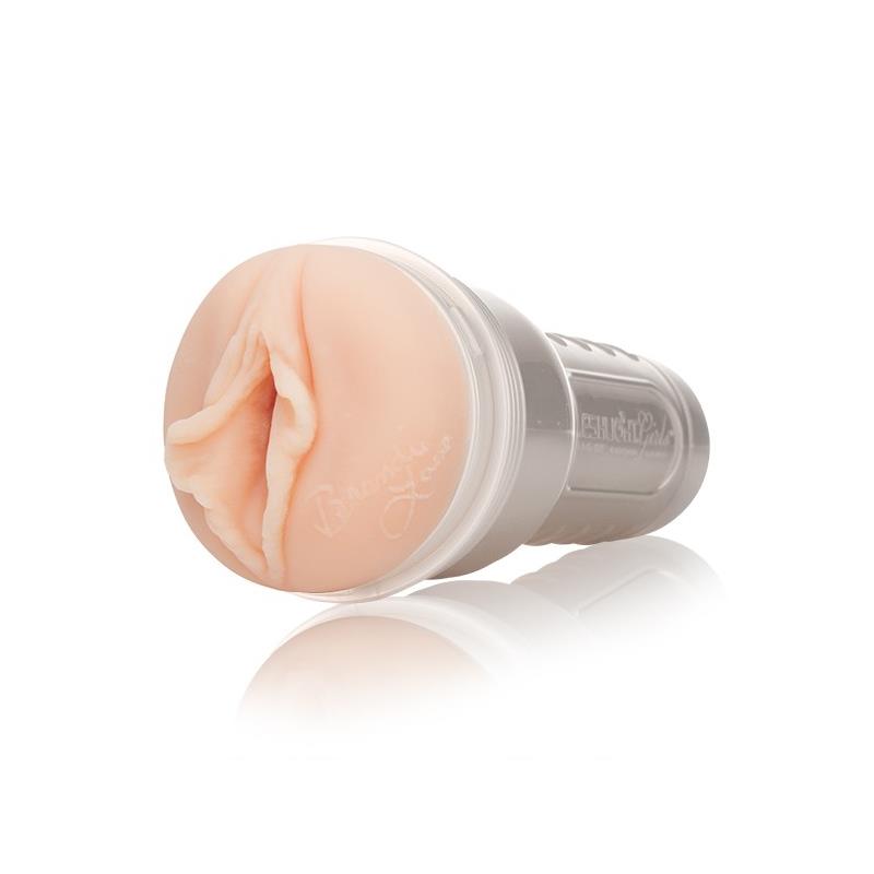 Brandi Love Heartthrob masturbador vagina